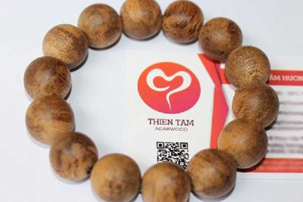 Vòng tay trầm hương Thiên Tâm