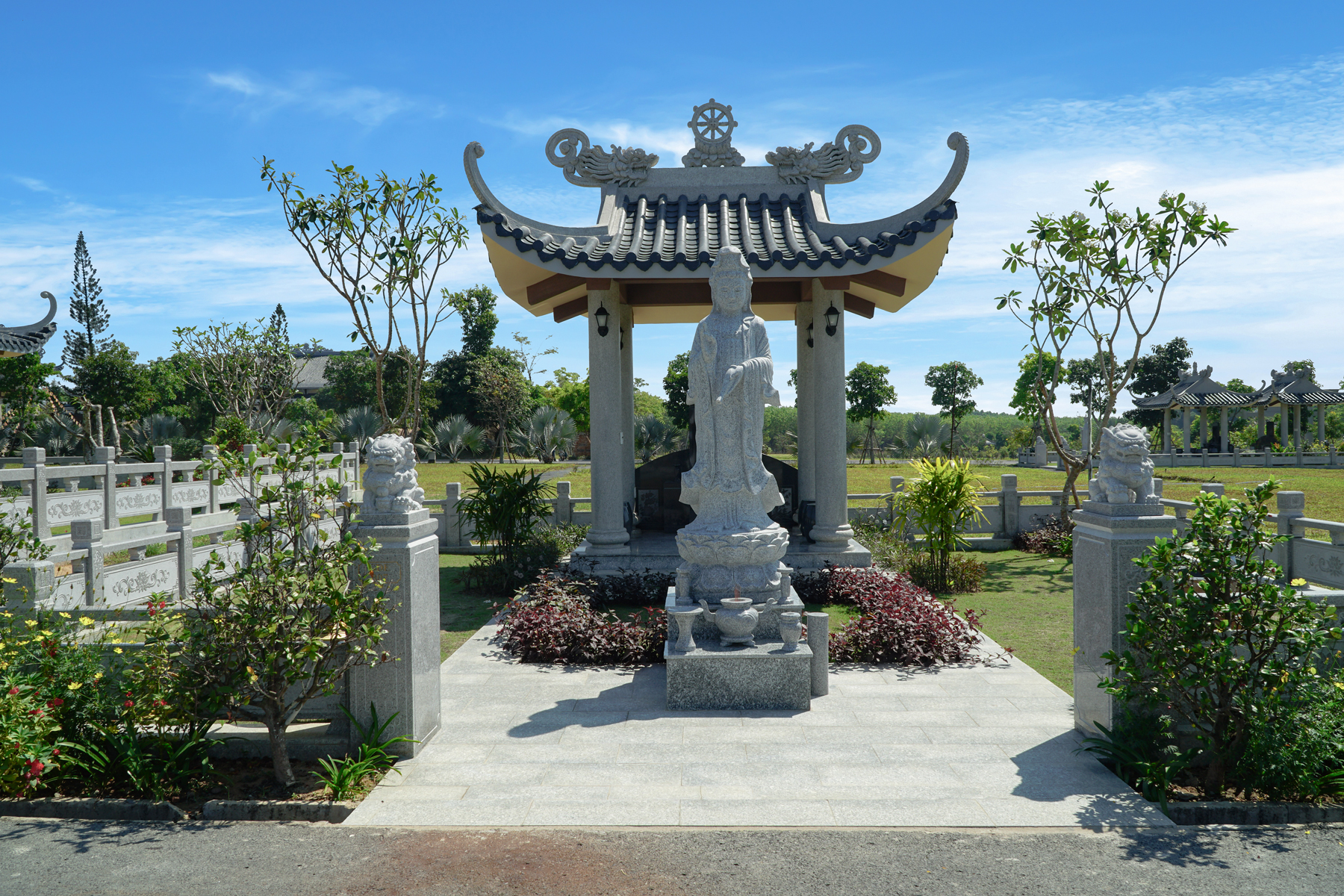 Mộ Gia Đình