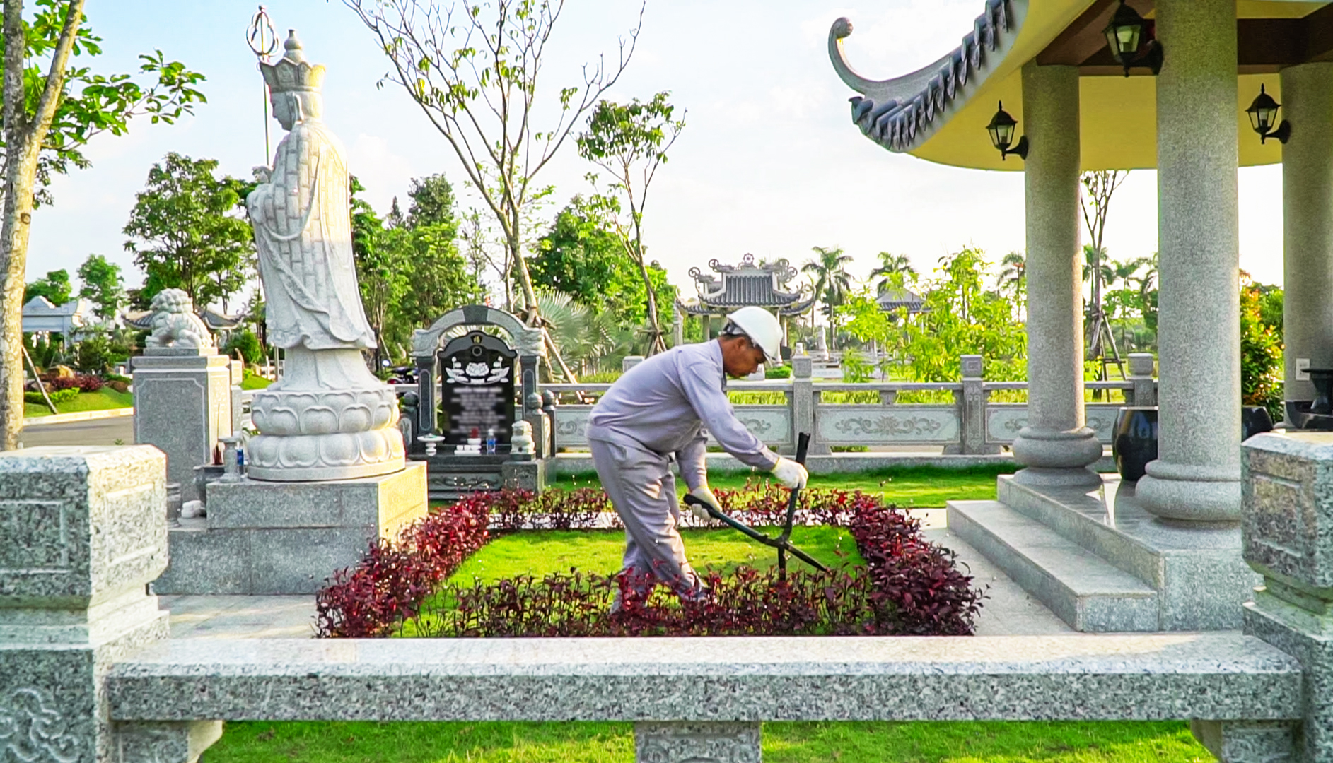 Mộ Gia Đình