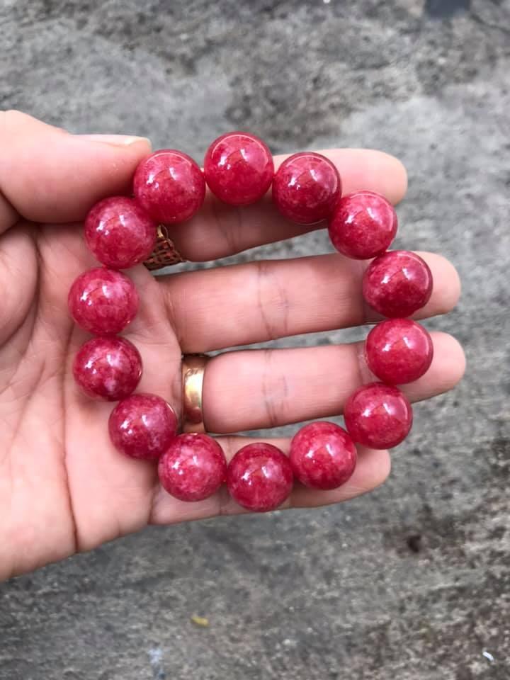Vòng tay hồng ruby - 10MM