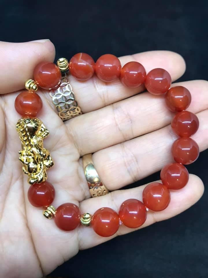 Vòng tay mã não đỏ mix charm tỳ hưu - 10MM