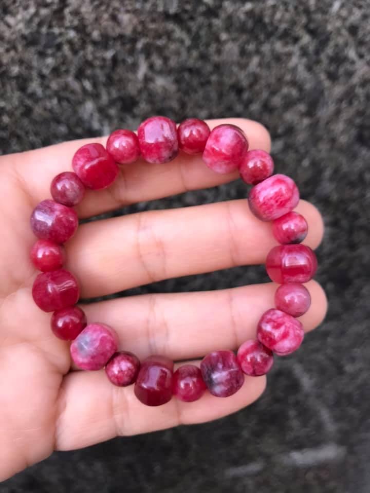 Vòng tay đá ruby màu hồng mix kiểu