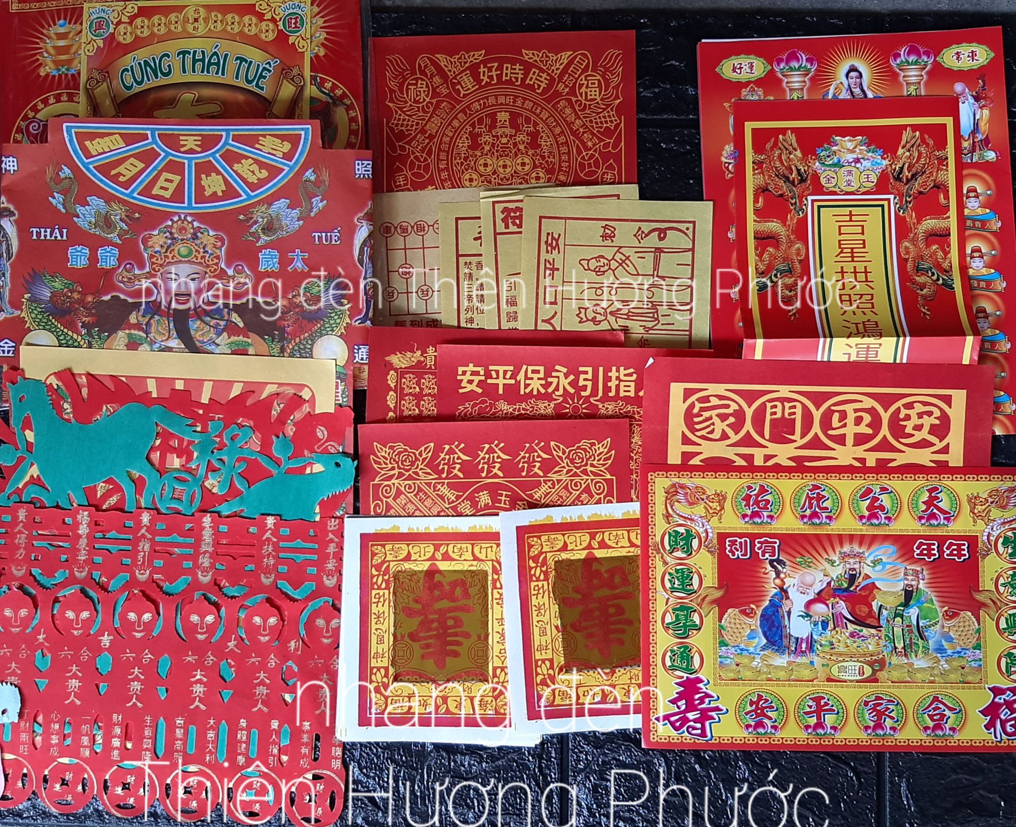 Giấy cúng Thái Tuế đẹp