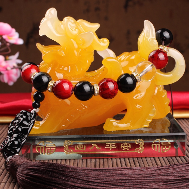 Tỳ hưu để bàn tỏa hương