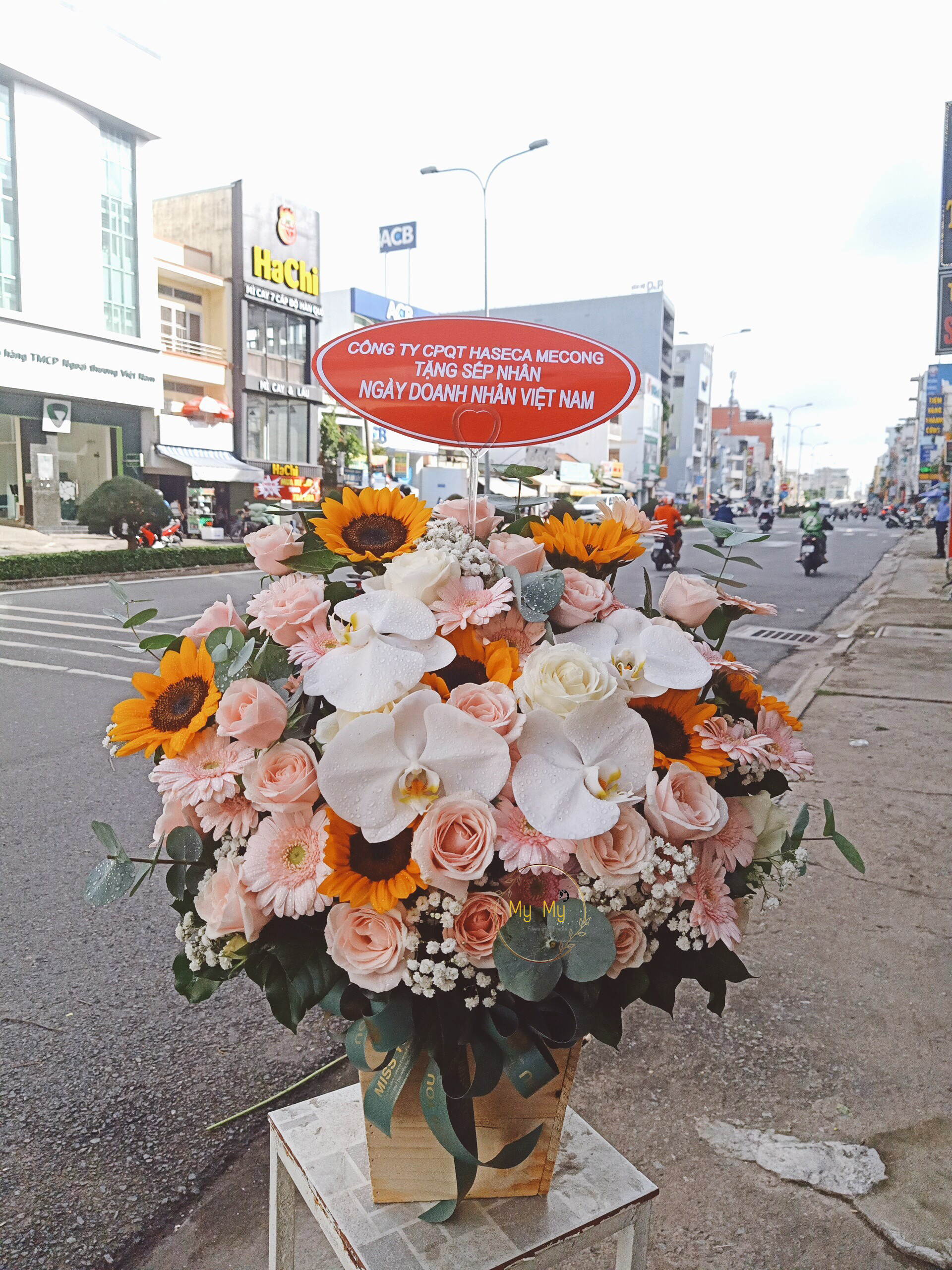Hoa chúc mừng mẫu 105