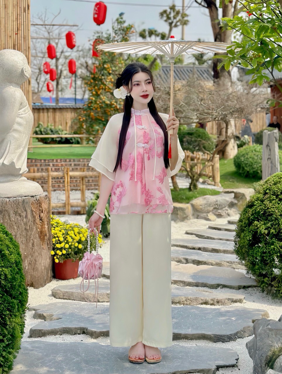 Đồ lam tơ